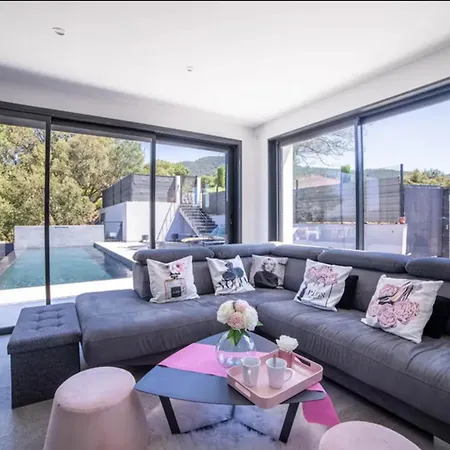 Villa 83c Le Jardin D'eden - Pool Frejus